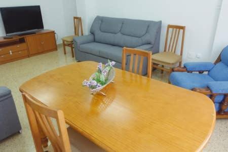Apartamento Amplio Y Luminoso 卡迪瓦 外观 照片