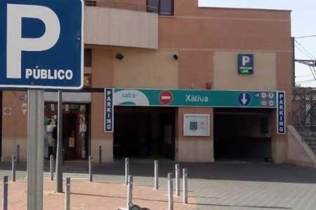 Apartamento Amplio Y Luminoso 卡迪瓦 外观 照片