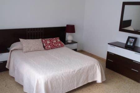 Apartamento Amplio Y Luminoso 卡迪瓦 外观 照片