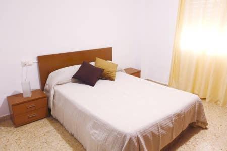 Apartamento Amplio Y Luminoso 卡迪瓦 外观 照片
